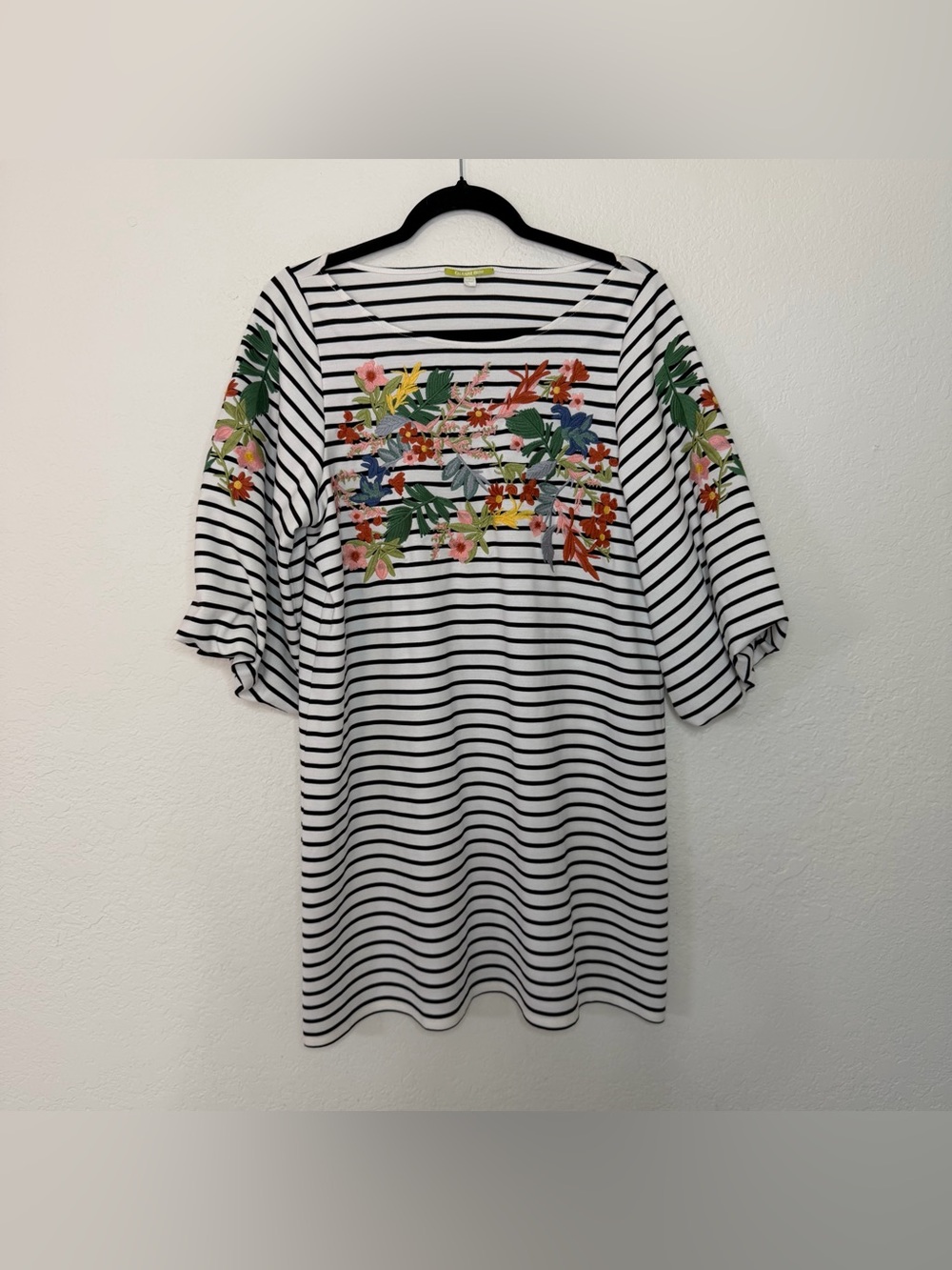 Gianni Bini Luna Striped Dress Embroidered Floral Applique Balloon Sleeves Large